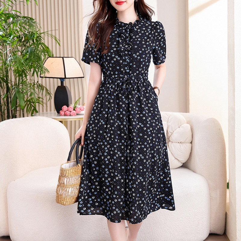 French Vintage Floral Midi Dress - Vintage Marineblaues Midikleid mit Blumenmuster, gerüschtem